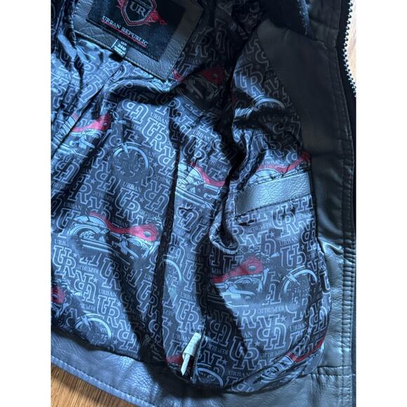 Urban Republic Toddler Bomber Jacket 24 Months Dark Grey Hooded Faux Leather - Picture 8 of 9